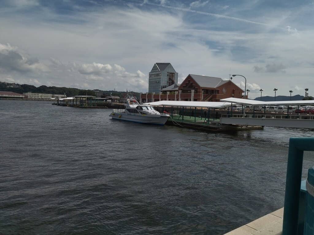 Waterfront Dining