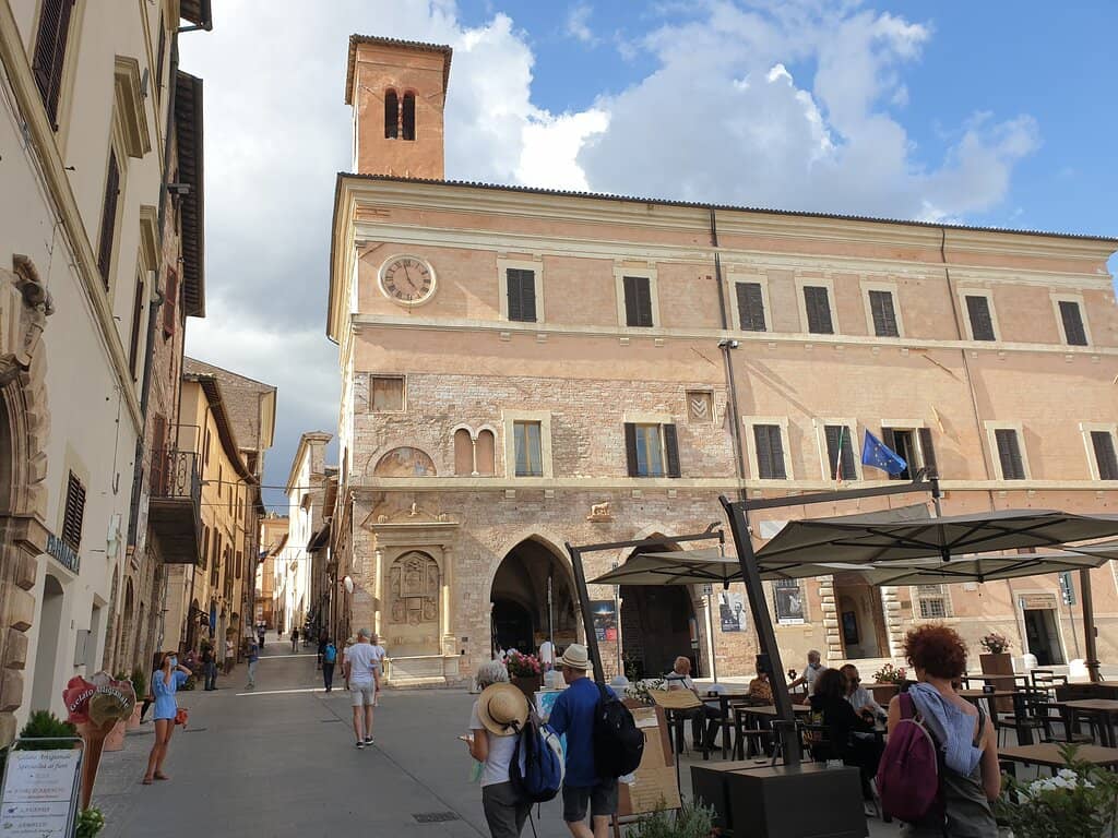 The Grandeur of the Piazza