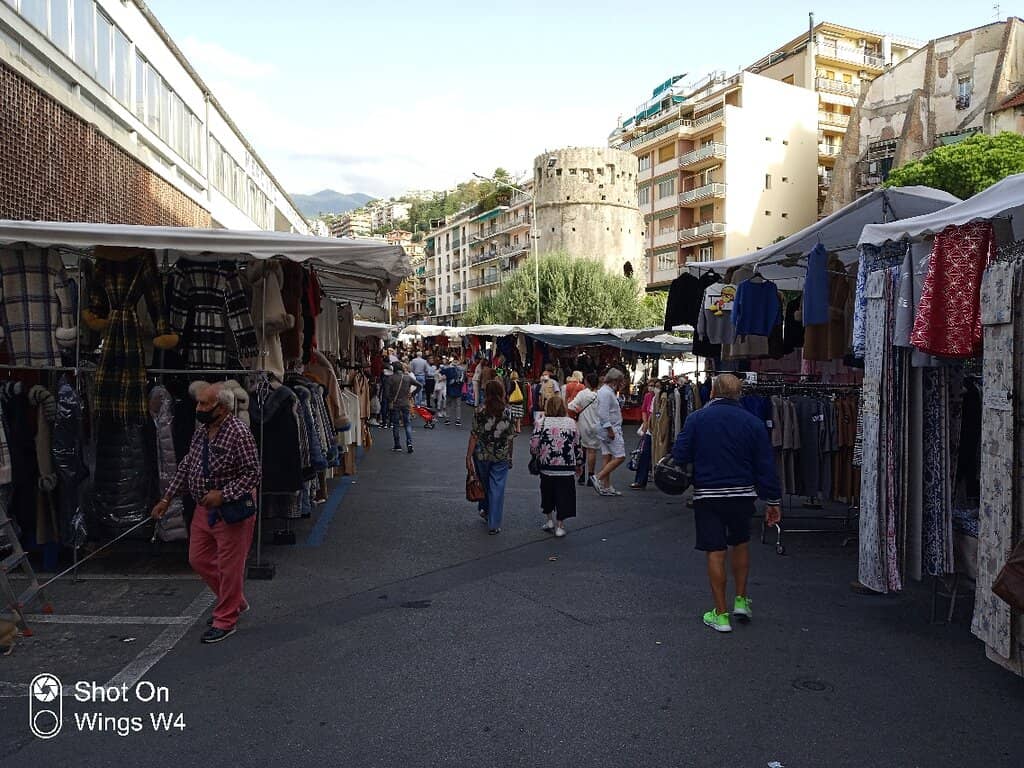 Artisan Cheese & Cured Meats