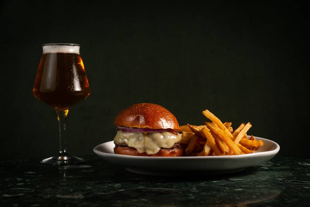 Chic, Tropical Ambiance