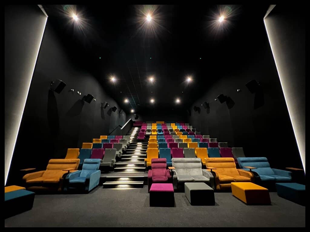 Quirky Decor & Comfort