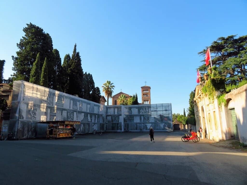 Three Countries in One Glimpse