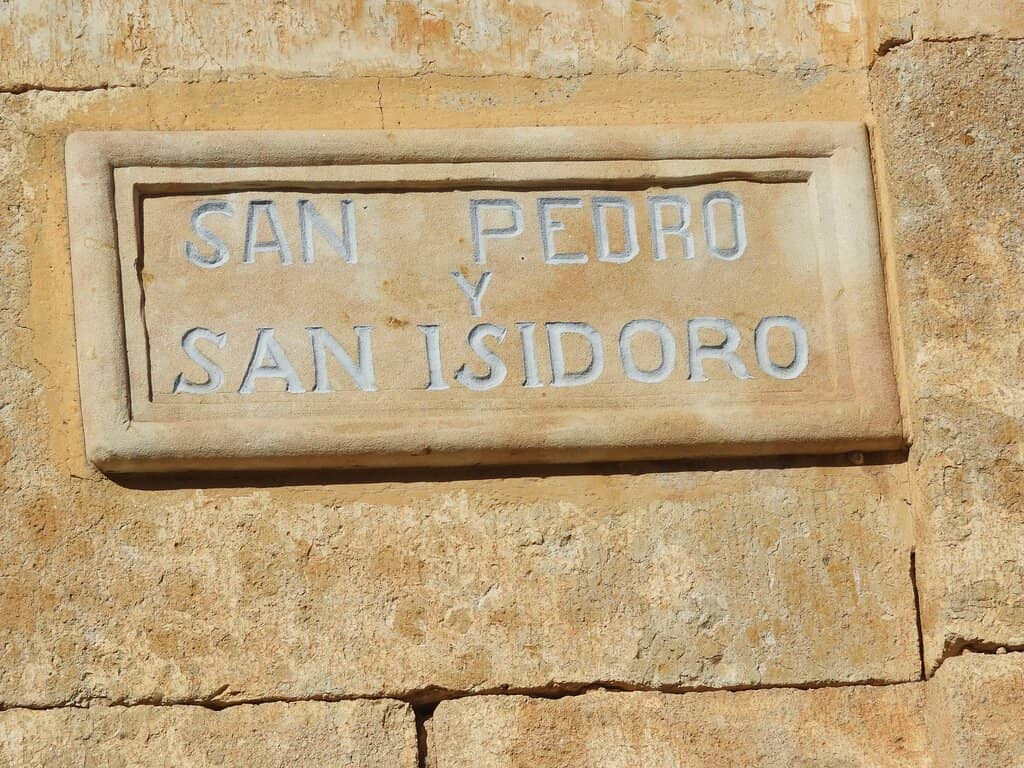 Noble Family Pantheons