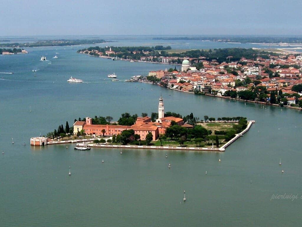 The Armenian Library