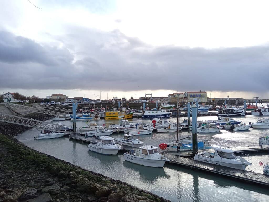 Charming Waterfront Boutiques