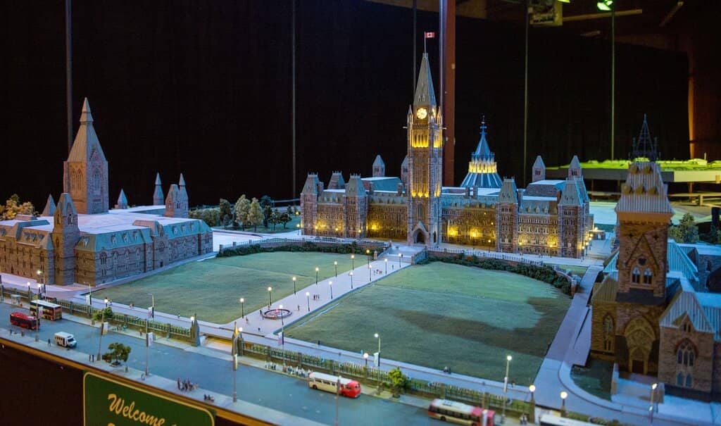 Littleization Station