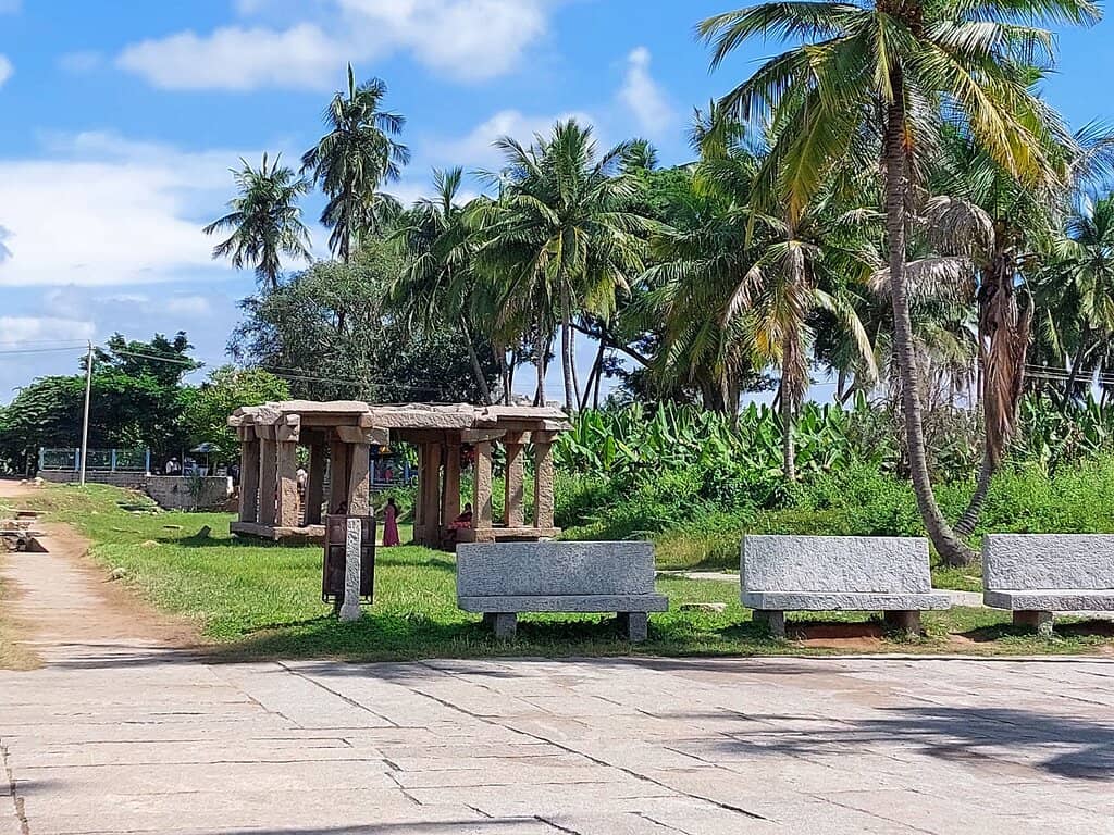 Adjacent Shiva Linga