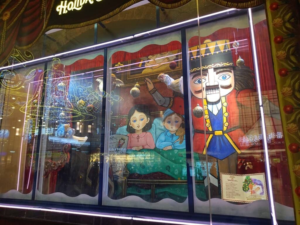 Seasonal Window Displays