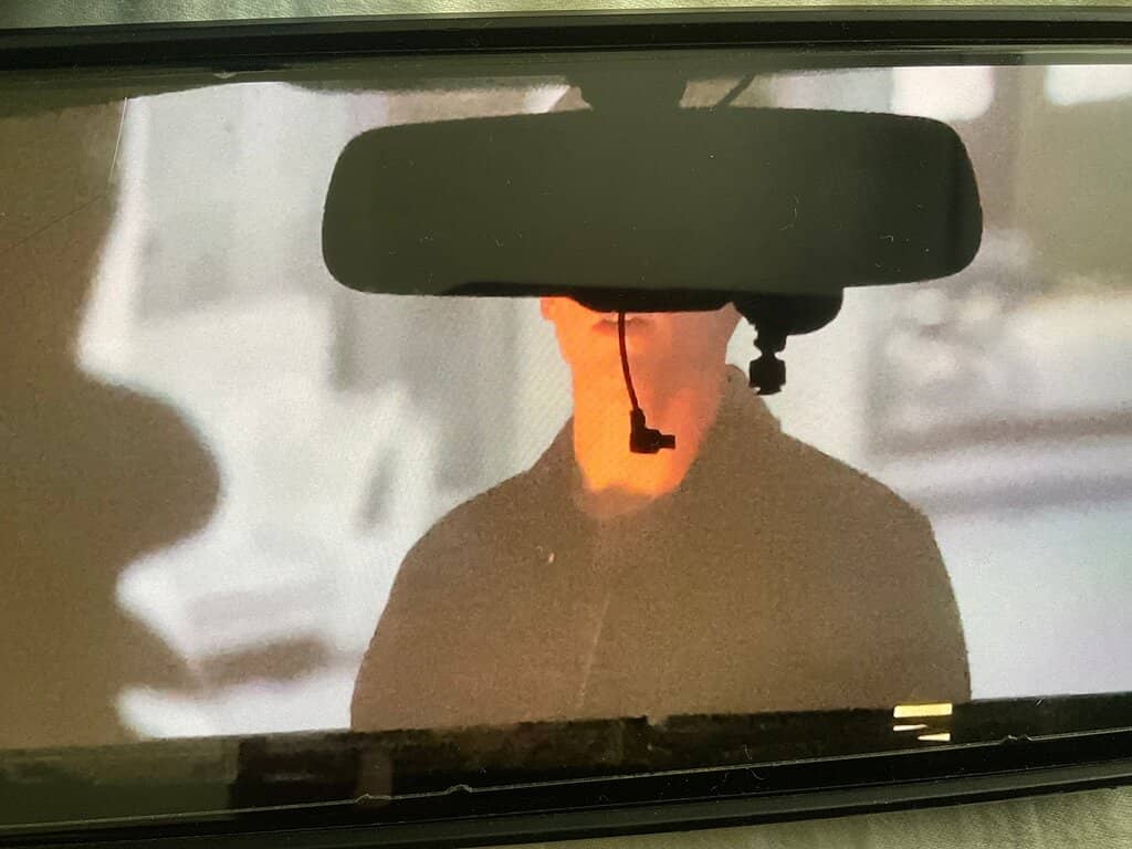 Dual Screen Entertainment