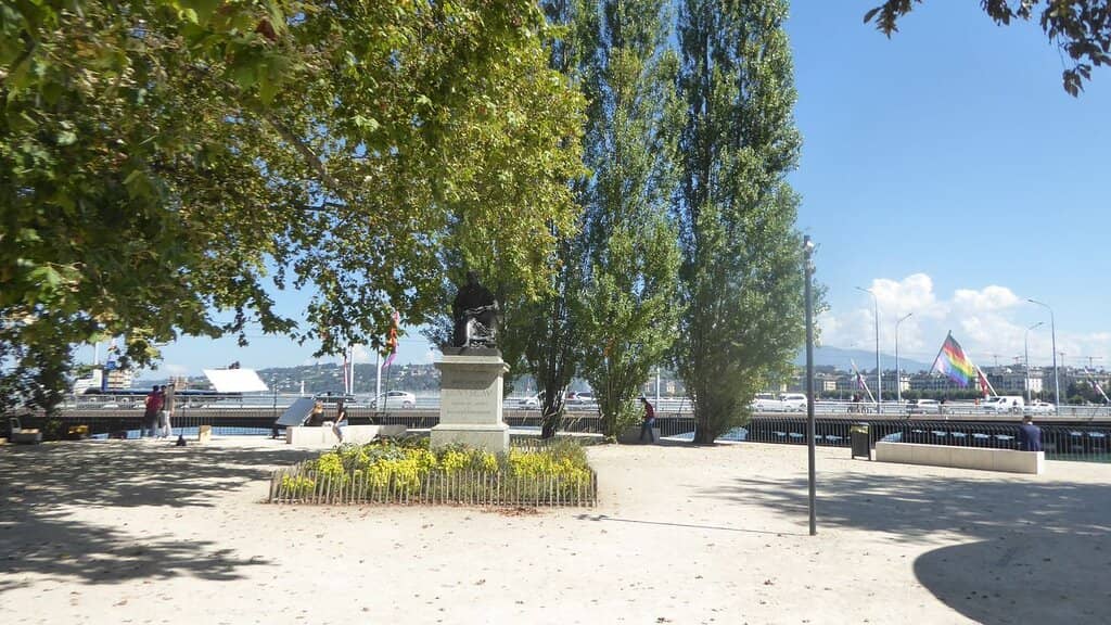 Pavillon de L'Île Rousseau