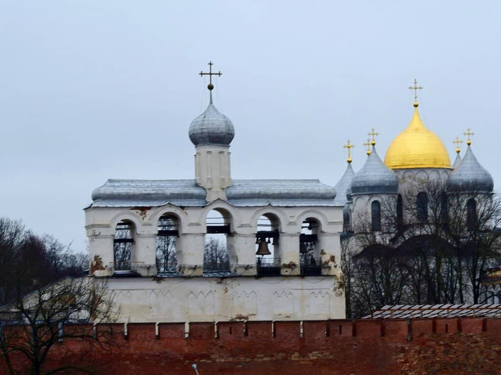 Moscow River Stroll