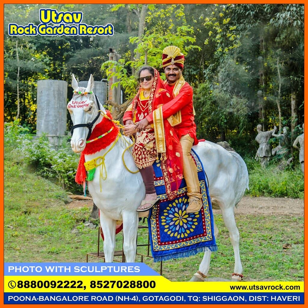 Art Galleries & Folk Museum