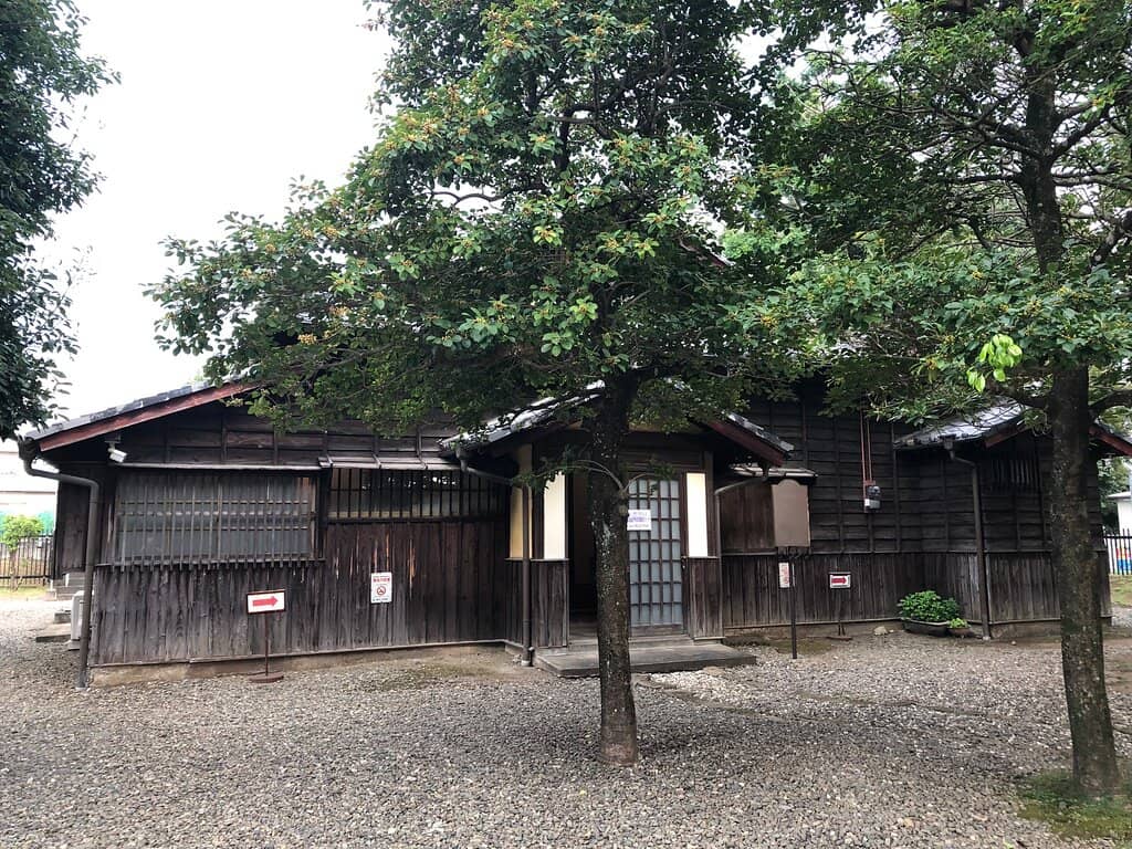Exhibits on Soseki's Life