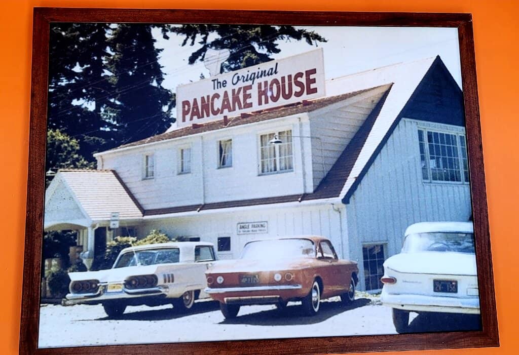 Signature 'IT' Pancake