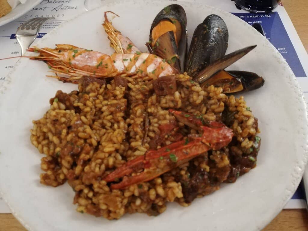 Exquisite Seafood Paella