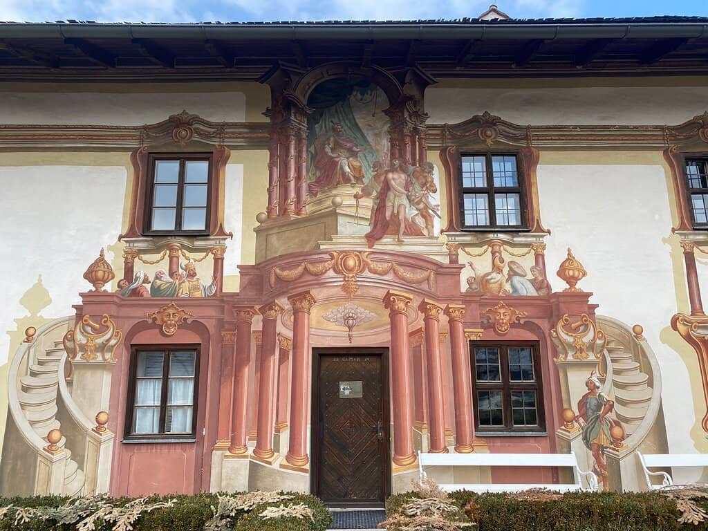 Charming Garden Setting