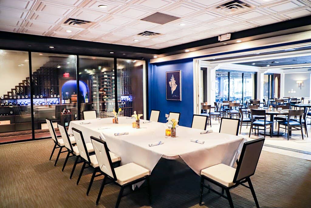 Chic Ambiance with a View