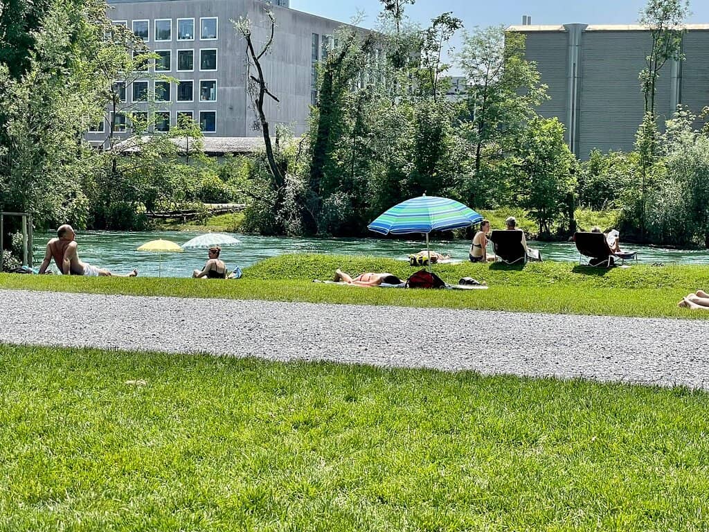 Relaxing Green Spaces