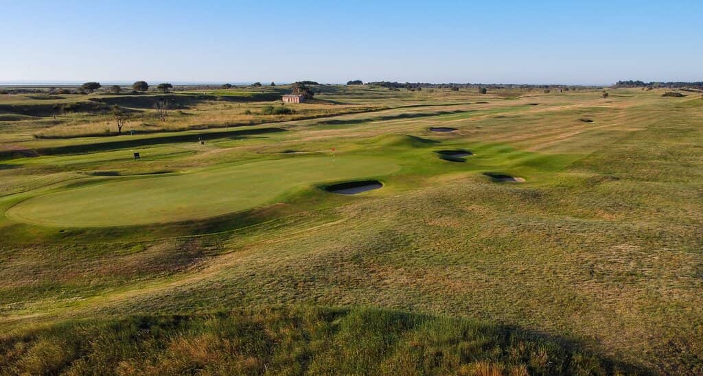Breezy Fairways