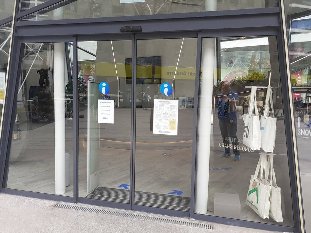 Festive Christmas Decorations