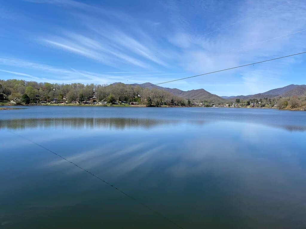 Lakeside Relaxation Spots