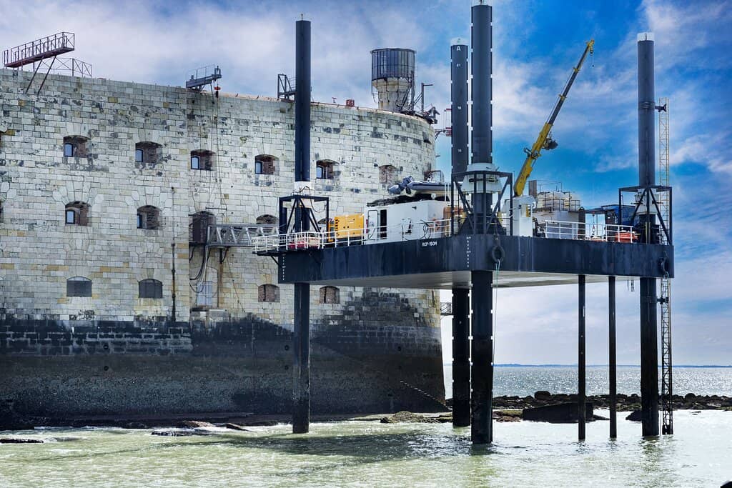 Unique Sailboat Experience