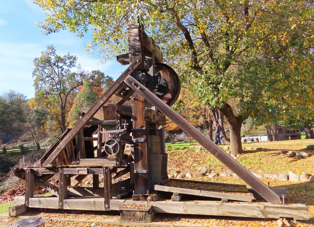 Marshall Monument Trail