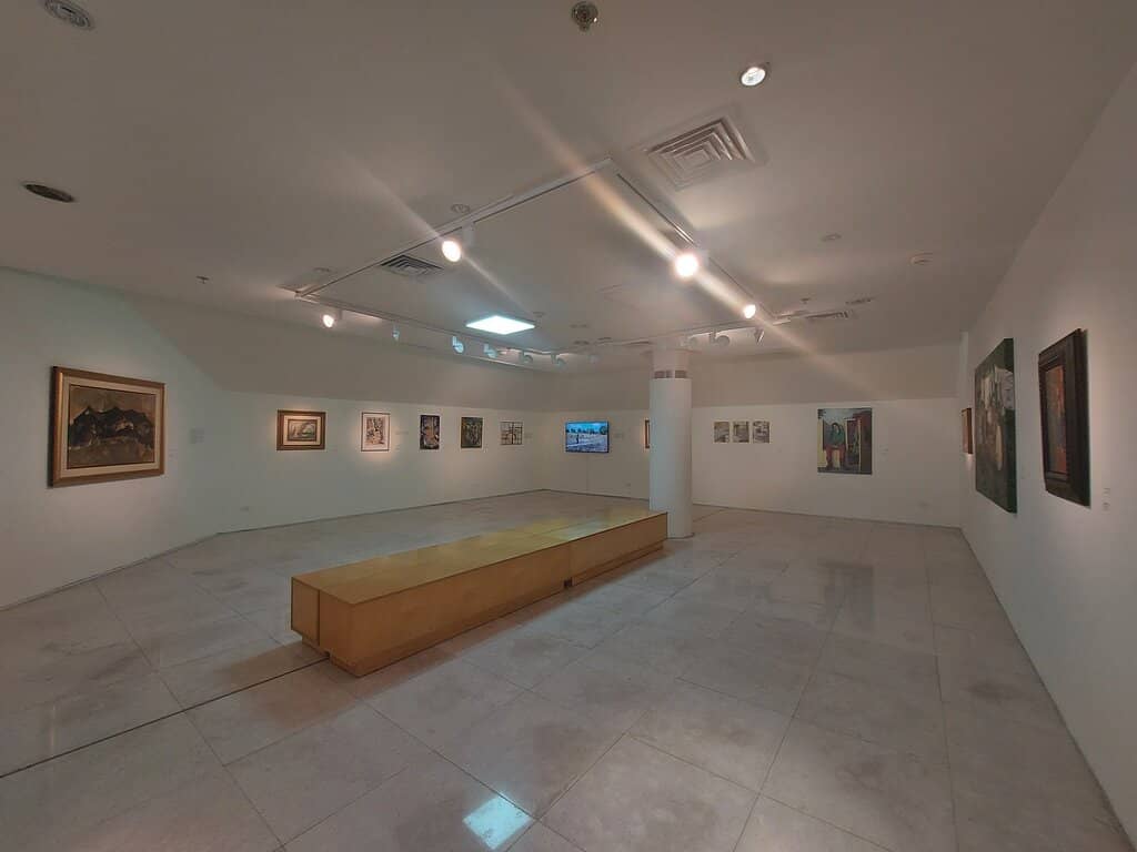 Well-Maintained Cultural Square