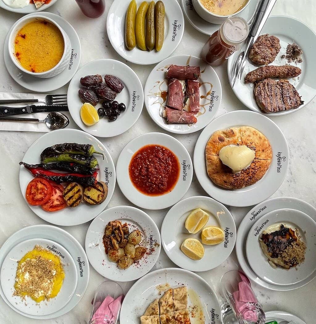 Vibrant Local Atmosphere