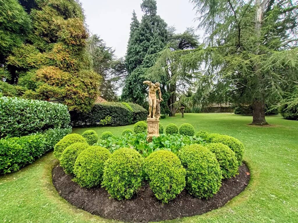 Contemporary Art Exhibitions