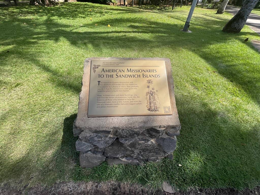 Local Eateries and Shops