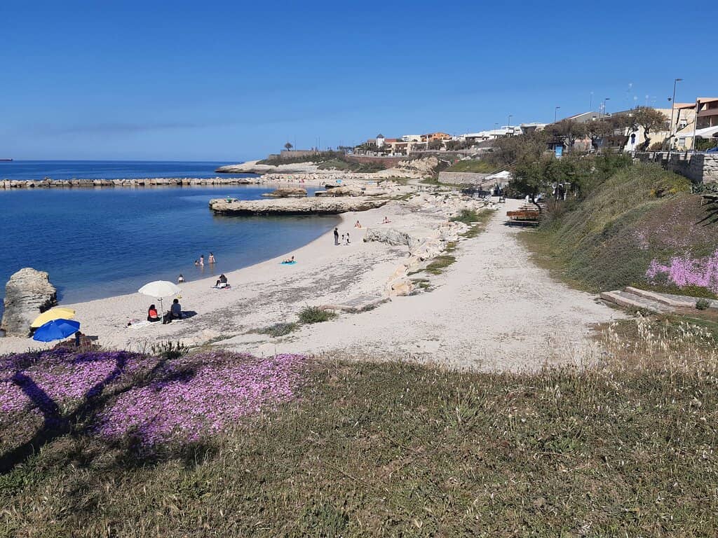 Convenient Refreshments