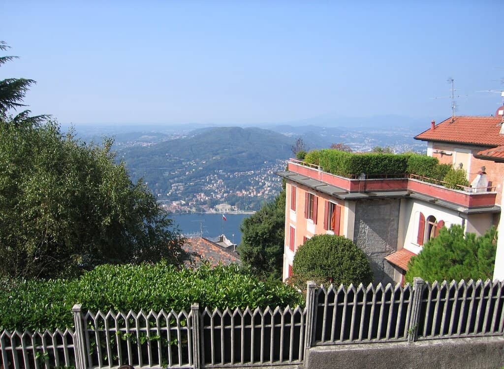 Lighthouse Trail Hike