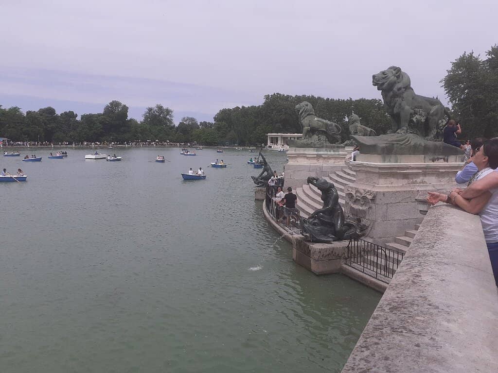 Retiro Gardens Exploration