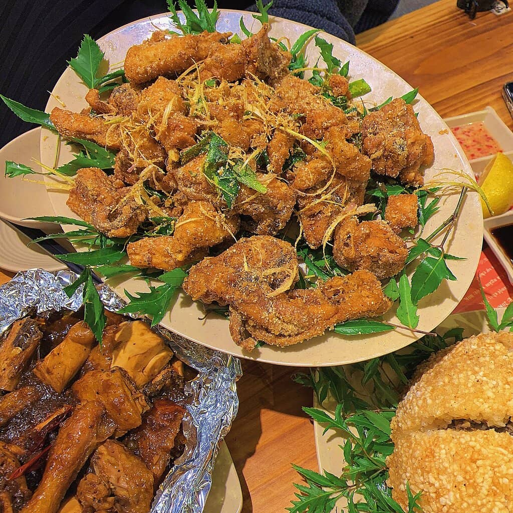 Stunning Multi-Story Ambiance