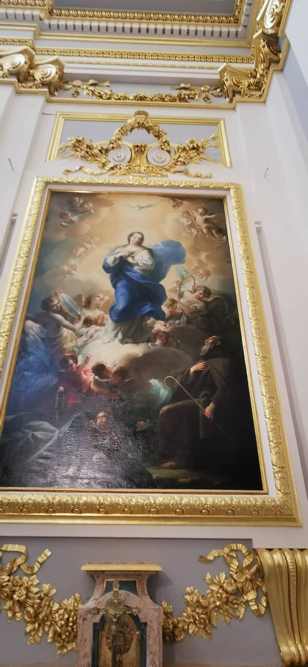 Richly Decorated Interior