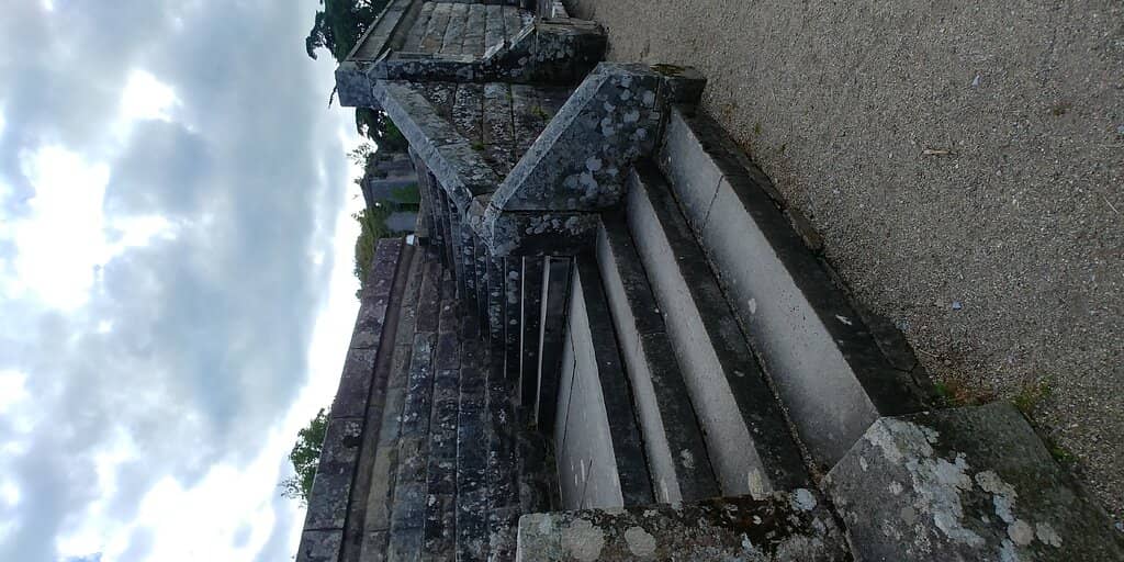 Vertical photo