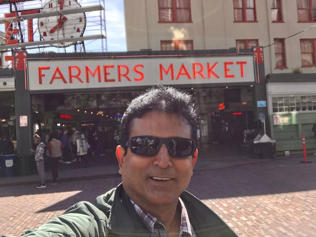 Vibrant Flower Stalls