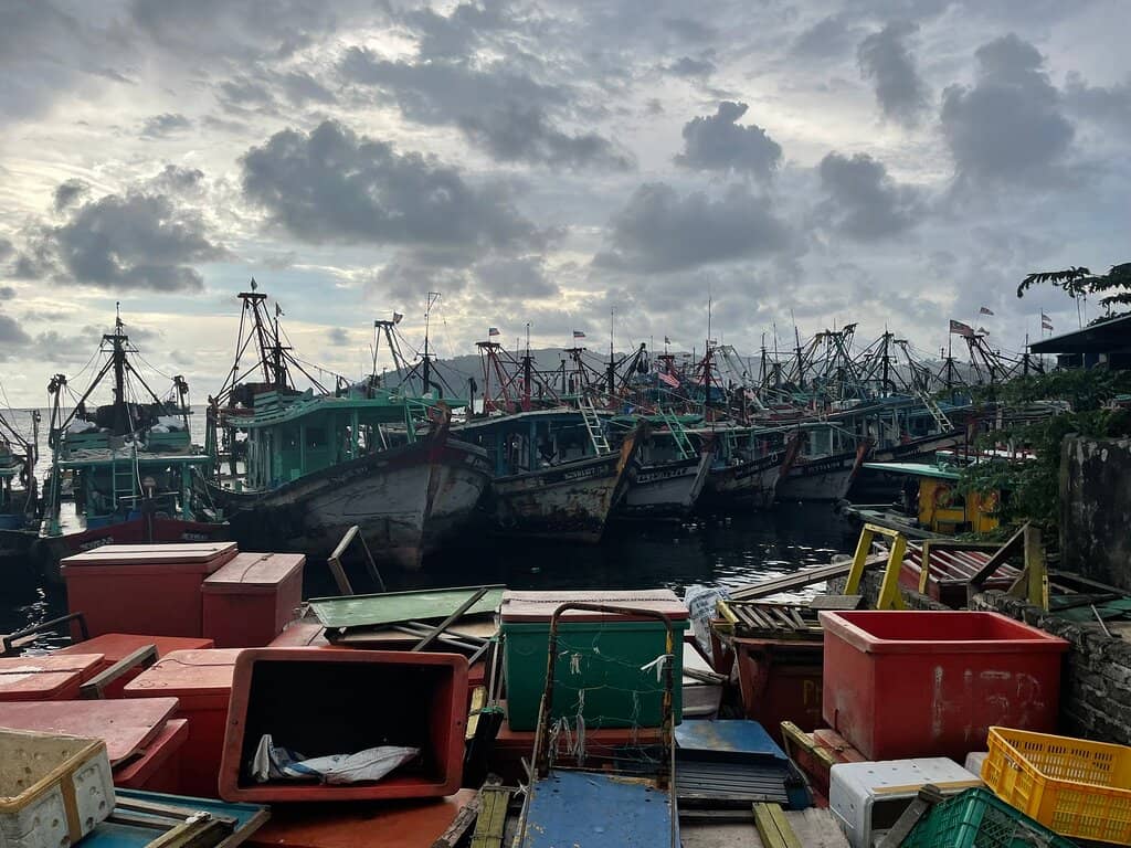 Local Produce & Snacks