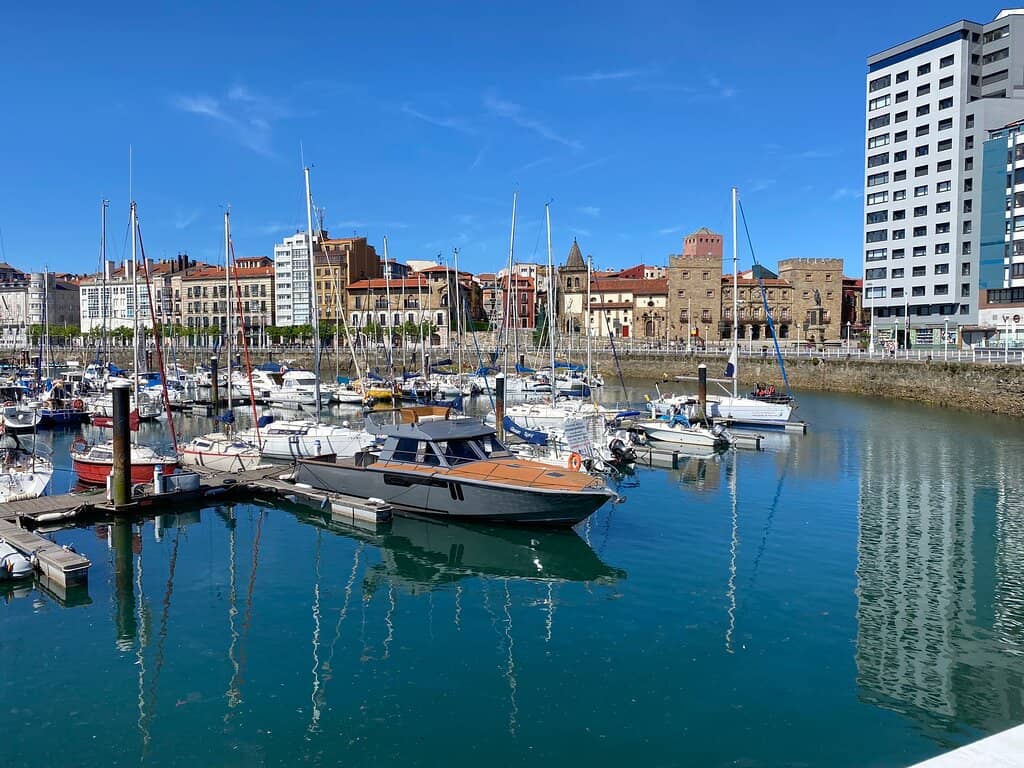 The Iconic Promenade