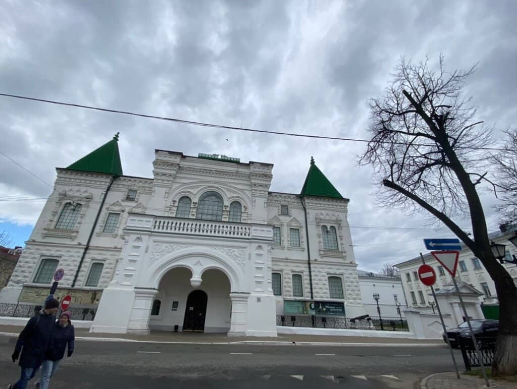 Pseudo-Russian Architecture