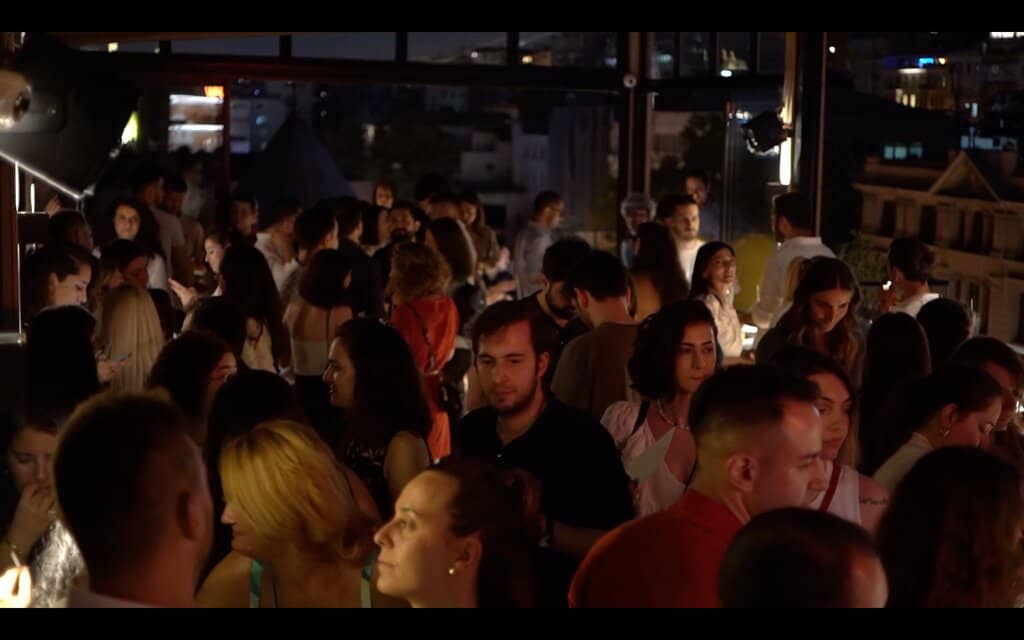 Artistic Cocktails & Ambiance