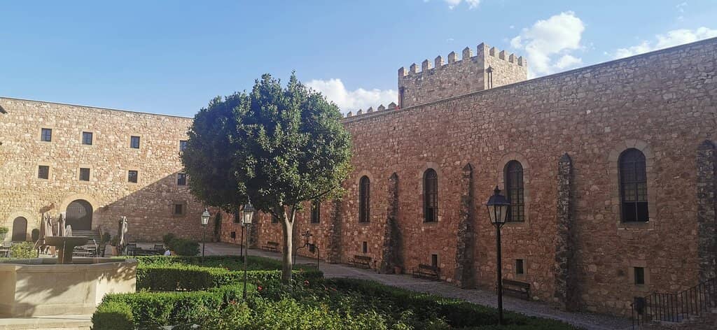 Enchanting Light Displays