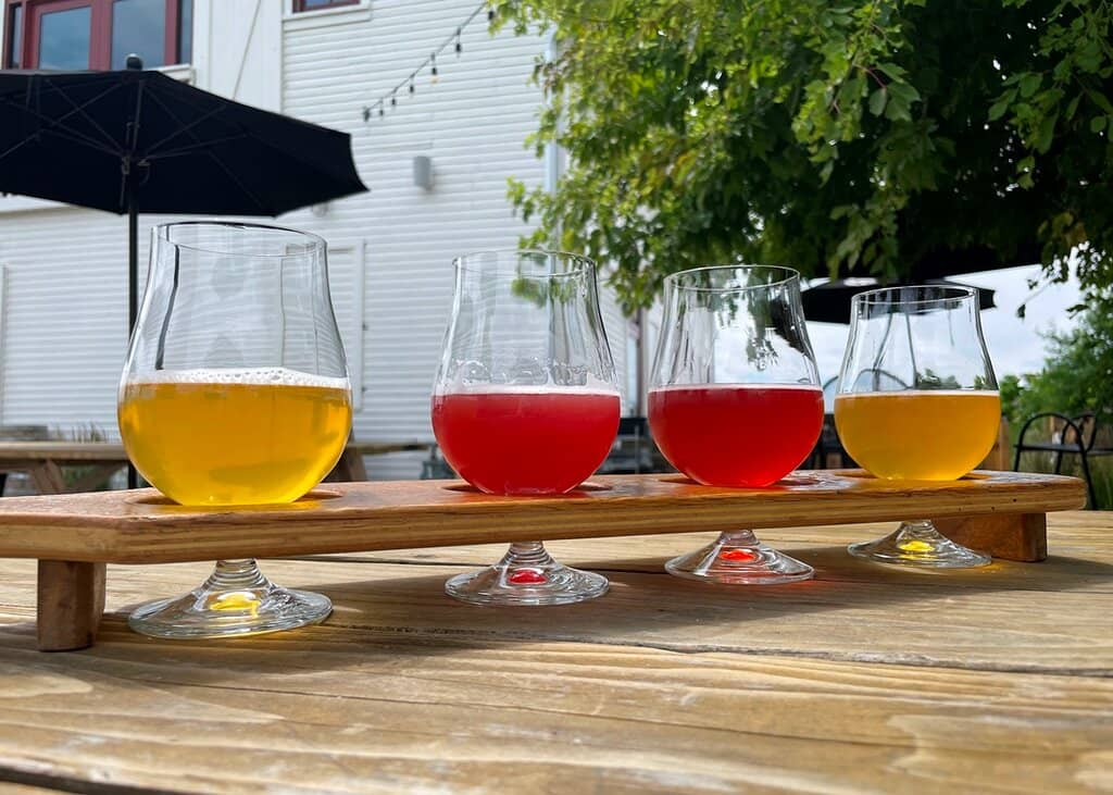 Outdoor Patio & Seating