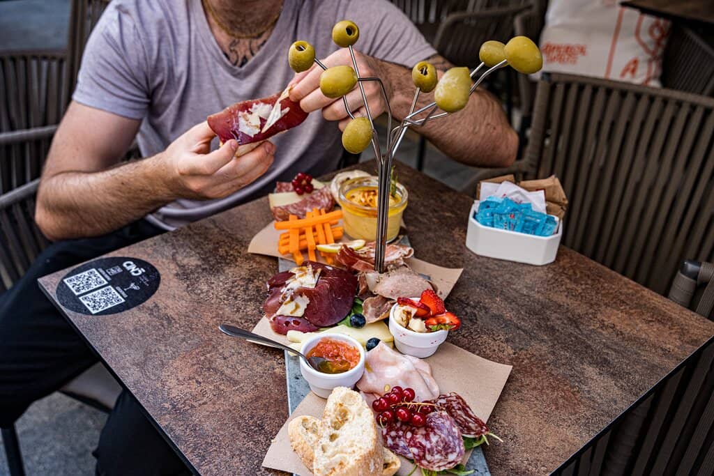 Spectacular Lasagna & Aubergine Chips