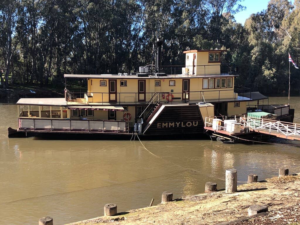Historic Paddlesteamer Journey