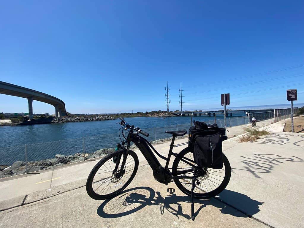 Bayshore Bikeway Section