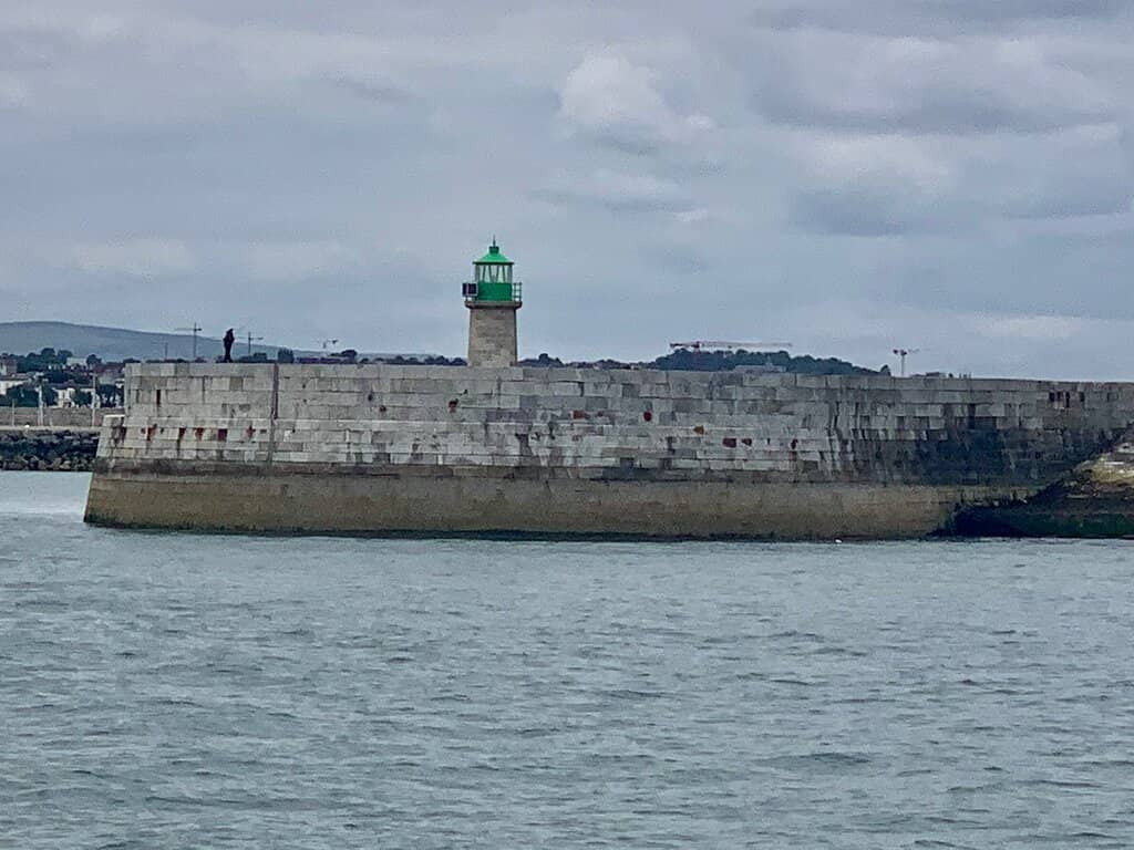 West Pier Lighthouse