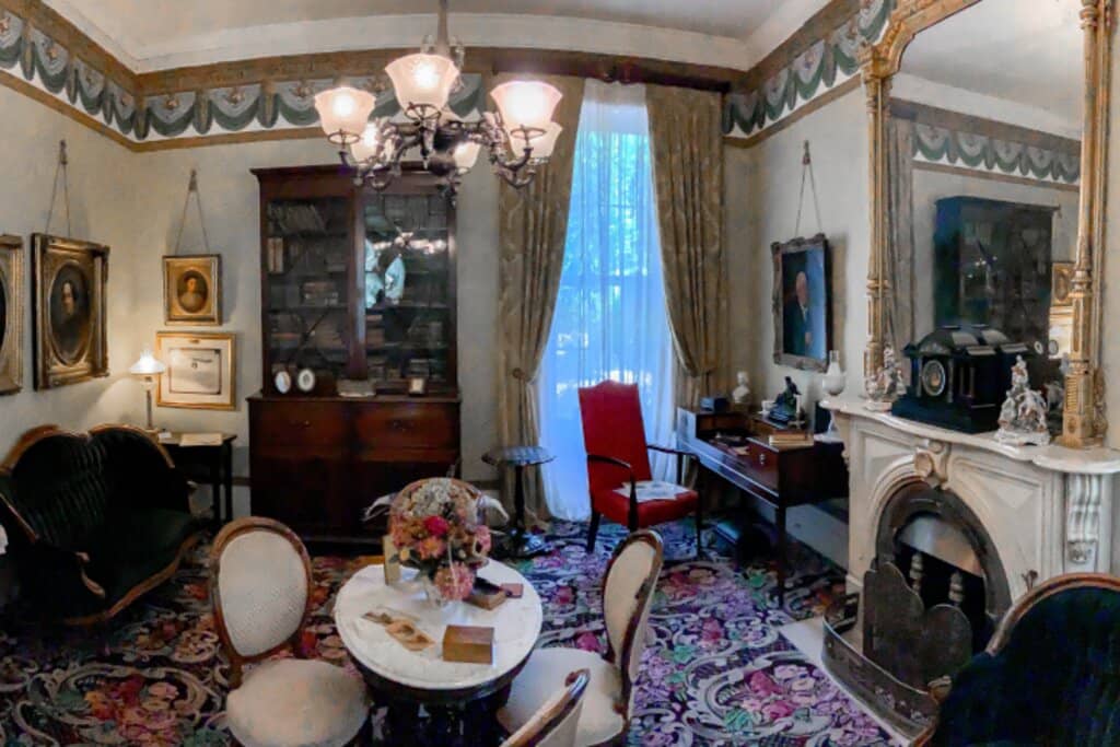 Historic House Tour