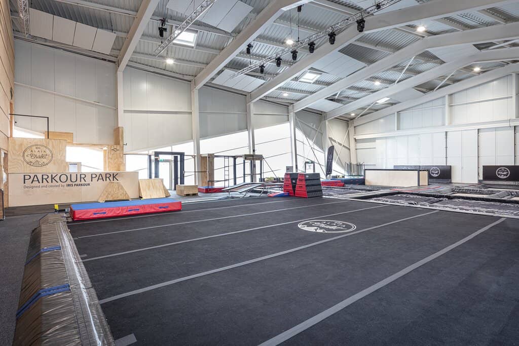 Trampoline Room with Air Cushion